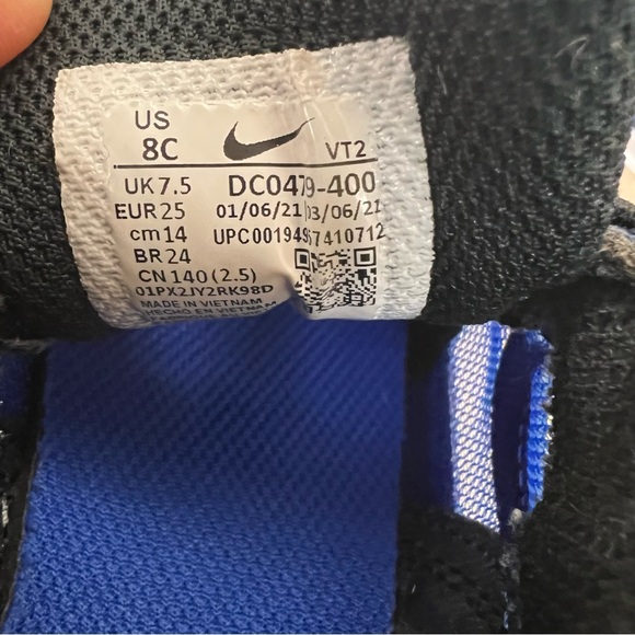 Nike Waffle One Kids Black and Blue Sneakers Size 8 - Picture 8 of 8